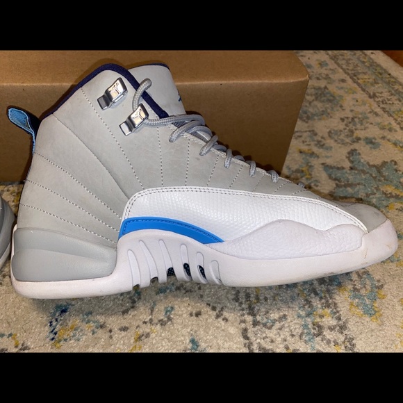 Jordan 12 Retro ‘Grey University Blue’ 7Y=Wmns 8.5 - Picture 8 of 15